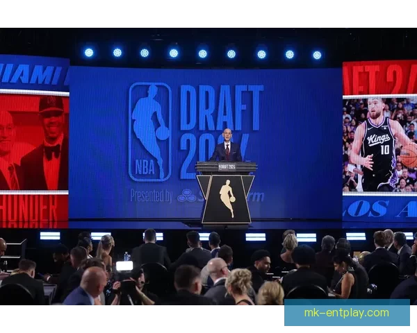 卡梅隆-布泽尔谈选秀顺位不重要更看球队适配与职业生涯长远规划